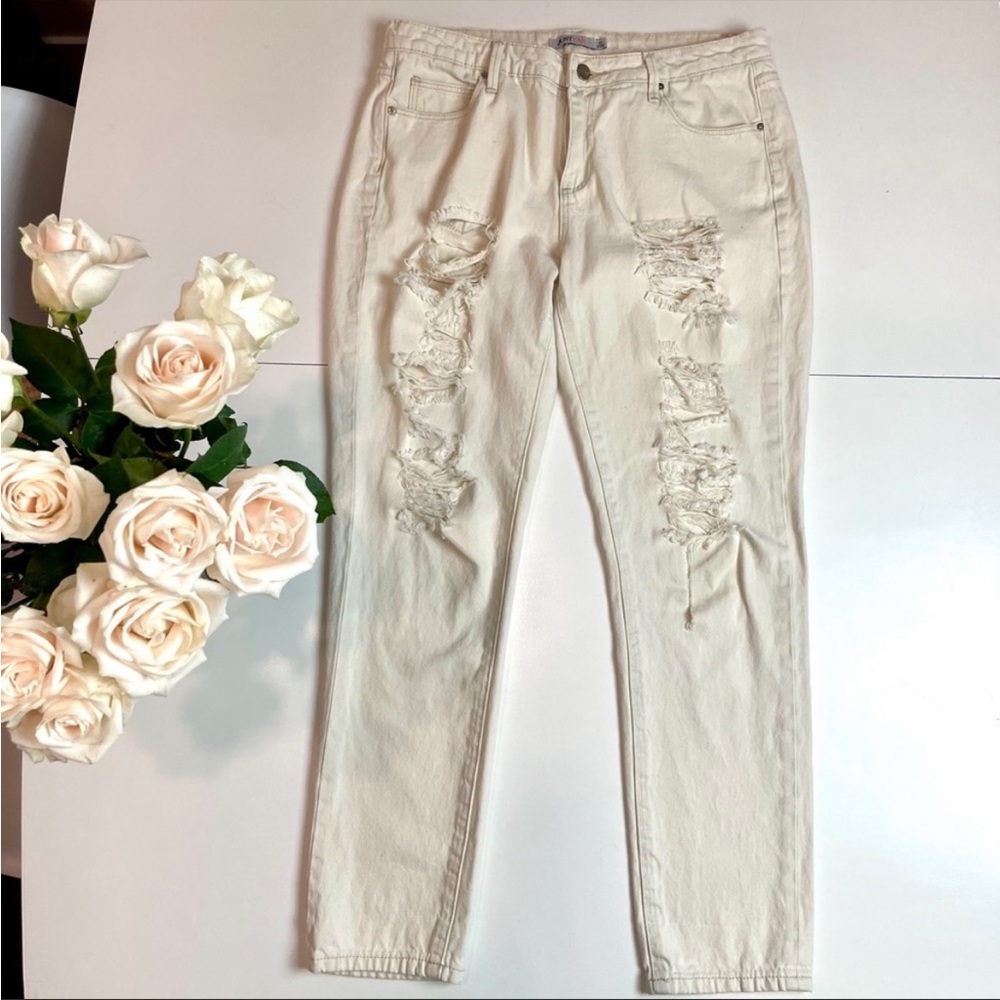 Just Fab White Skinny Jeans